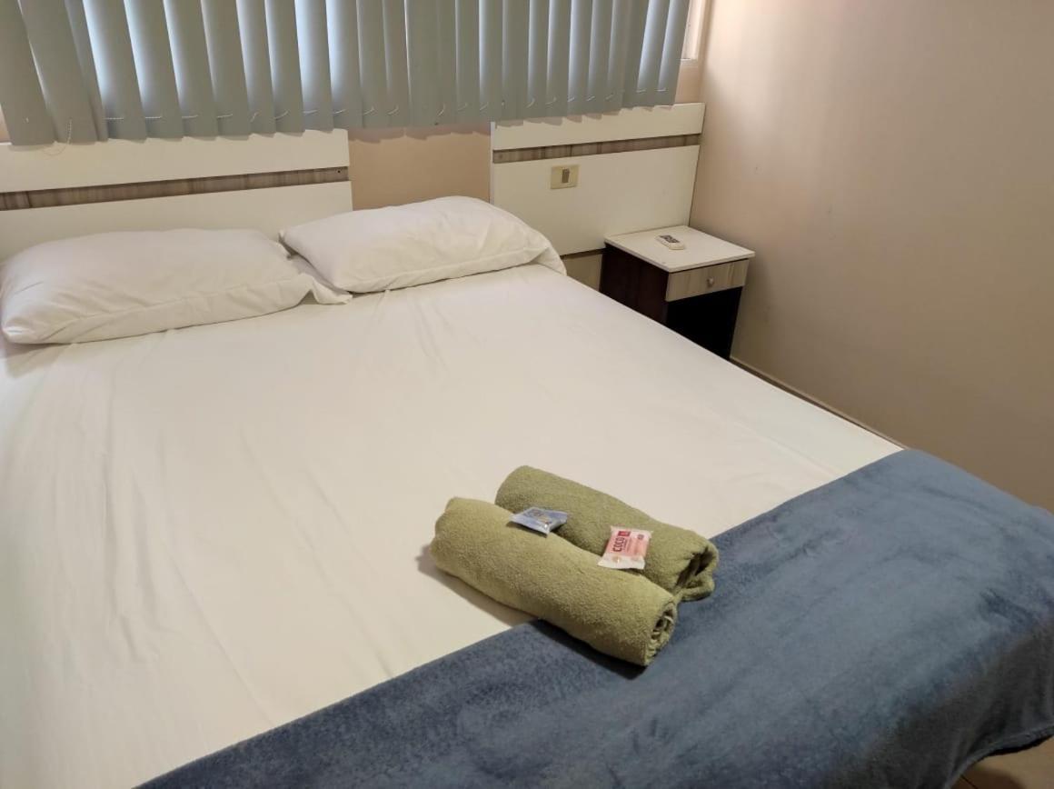 Turis Hotel Ciudad del Este Bagian luar foto