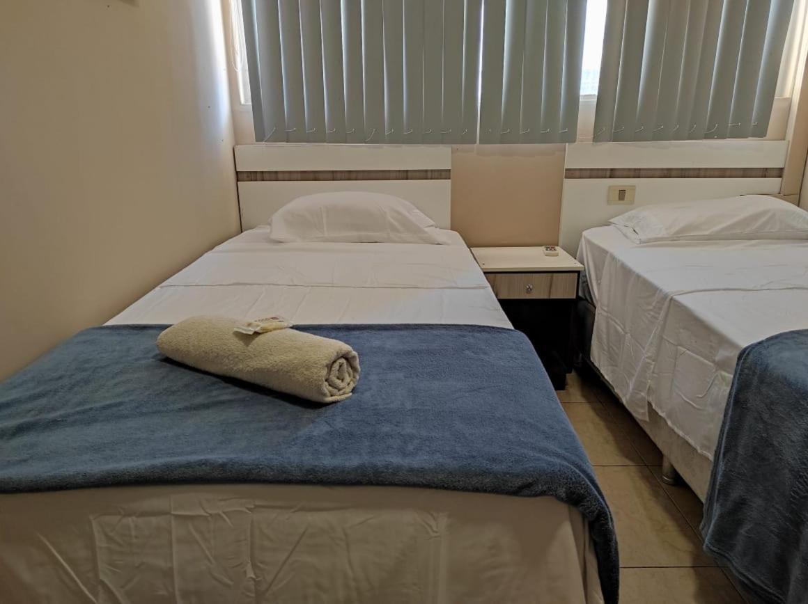 Turis Hotel Ciudad del Este Bagian luar foto